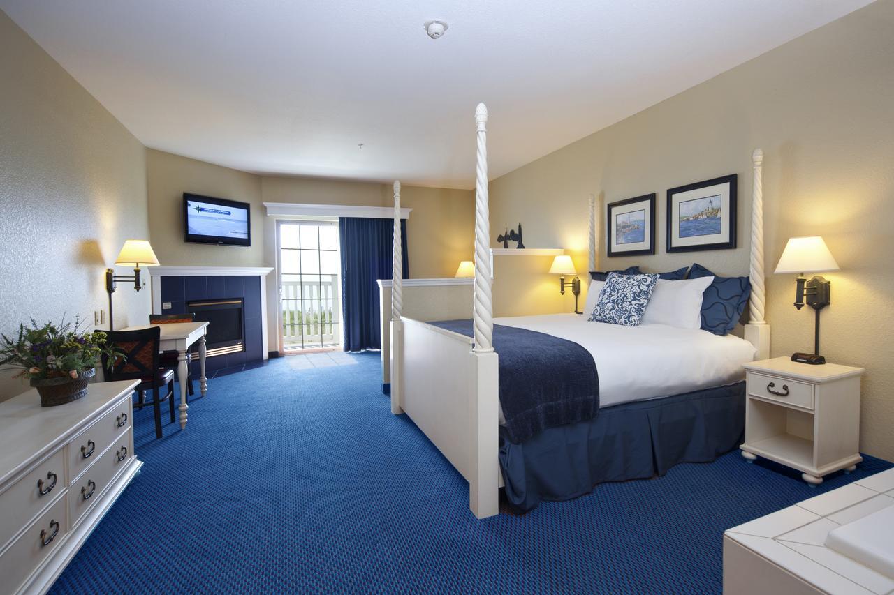 Blue Harbor Resort & Spa 시보이건 객실 사진